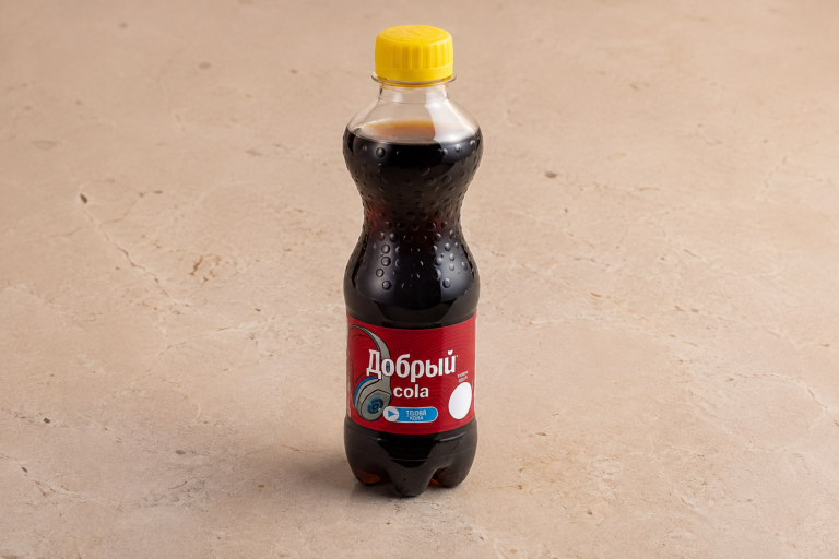 Кола
